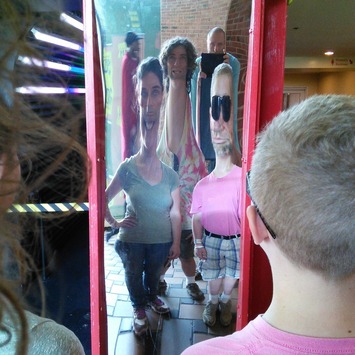 AbeOnVacation's tweet photo. @NavyPier We had a really good time during our visit to the funhouse maze 10 years ago on a cross country road trip.
https://t.co/H0swaDPEbU https://t.co/yMvg1TjacX