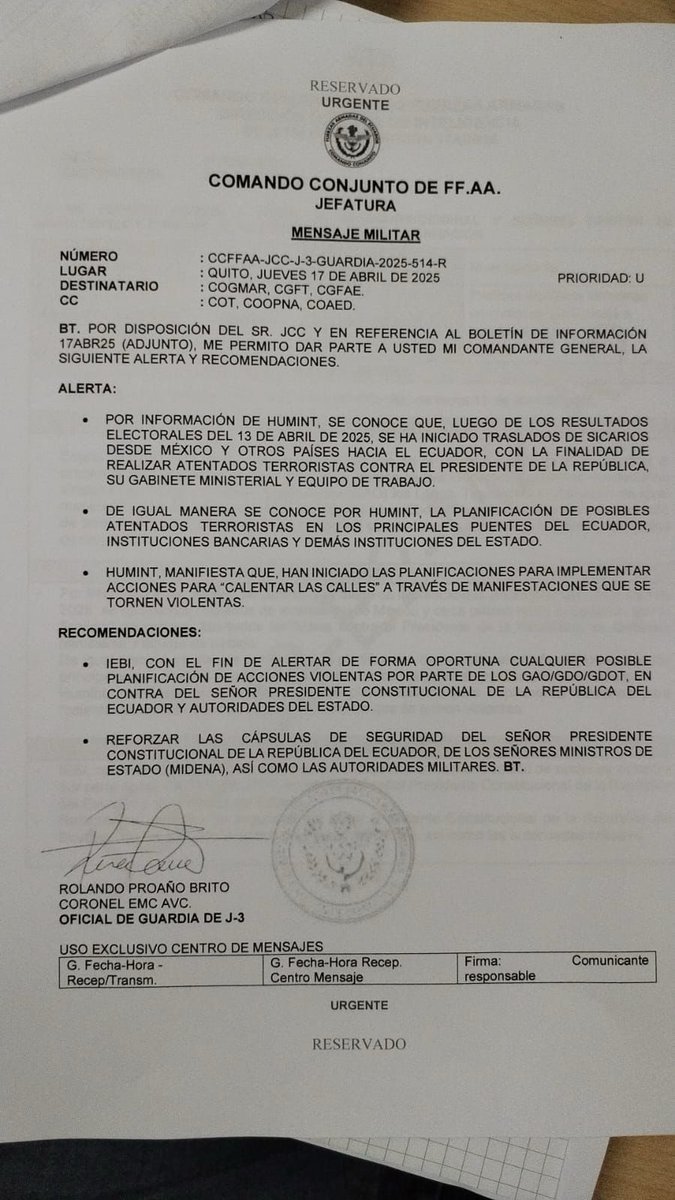 🇪🇨 | URGENTE: Las Fuerzas Armadas de Ecuador alertan de atentado contra  el presidente electo Daniel Noboa.

El Comando Conjunto de las Fuerzas Armadas, a través de Inteligencia Militar, informó que sicarios de México y otros países estarían dirigiéndose al Ecuador para atentar
