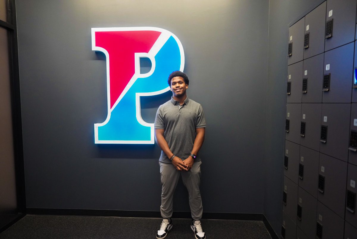 MannyScott80 (@mannyscott80) on Twitter photo Had a great visit at The University of Pennsylvania! Thankful for the opportunity to connect with <a href="/coach_ru/">Rick Ulrich</a> <a href="/CoachForeman42/">Tyree Foreman</a> <a href="/David_Josephson/">David Josephson</a> and <a href="/DFOwen_/">Owen Hartman</a> and learning the culture of this prestigious university!
Big thanks to the entire staff for their warm welcome and Had a great visit at The University of Pennsylvania! Thankful for the opportunity to connect with <a href="/coach_ru/">Rick Ulrich</a> <a href="/CoachForeman42/">Tyree Foreman</a> <a href="/David_Josephson/">David Josephson</a> and <a href="/DFOwen_/">Owen Hartman</a> and learning the culture of this prestigious university!
Big thanks to the entire staff for their warm welcome and