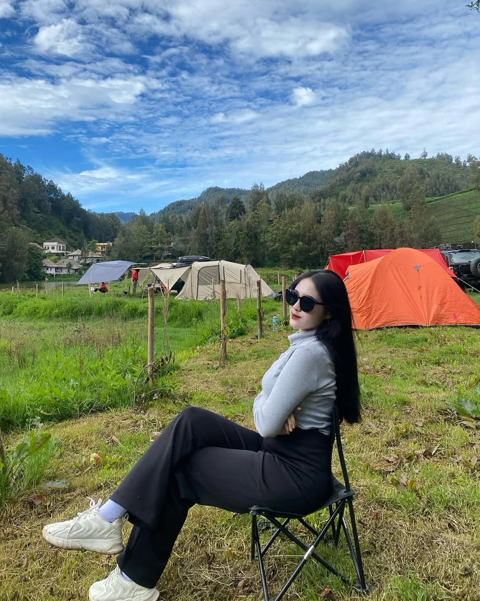 Hallo all, 4pem masih anget nih 🤭 and belum ada rawa nya 😅💦 
Untuk info rules nya bisa Tele or Wa 

#availsidoarjo #bosidoarjo #openbosidoarjo