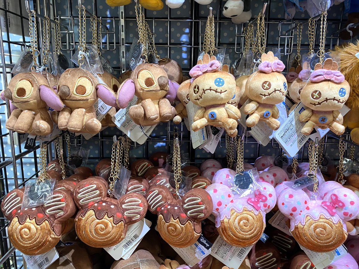 地階売場に新入荷🎵 #タカラトミーアーツ #ディズニーキャラクター