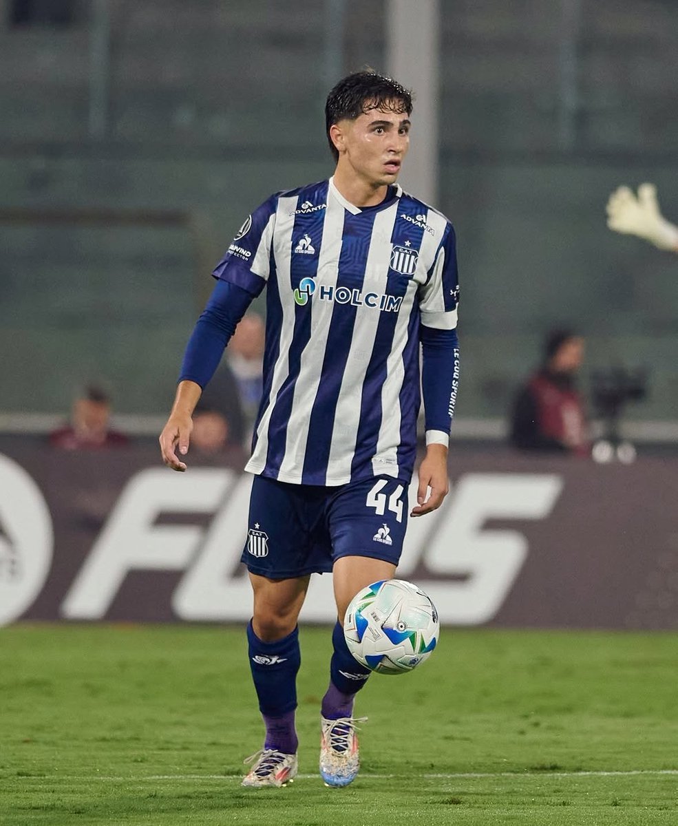 Ooooooh que se vayan todos y que quede uno solo 🎶