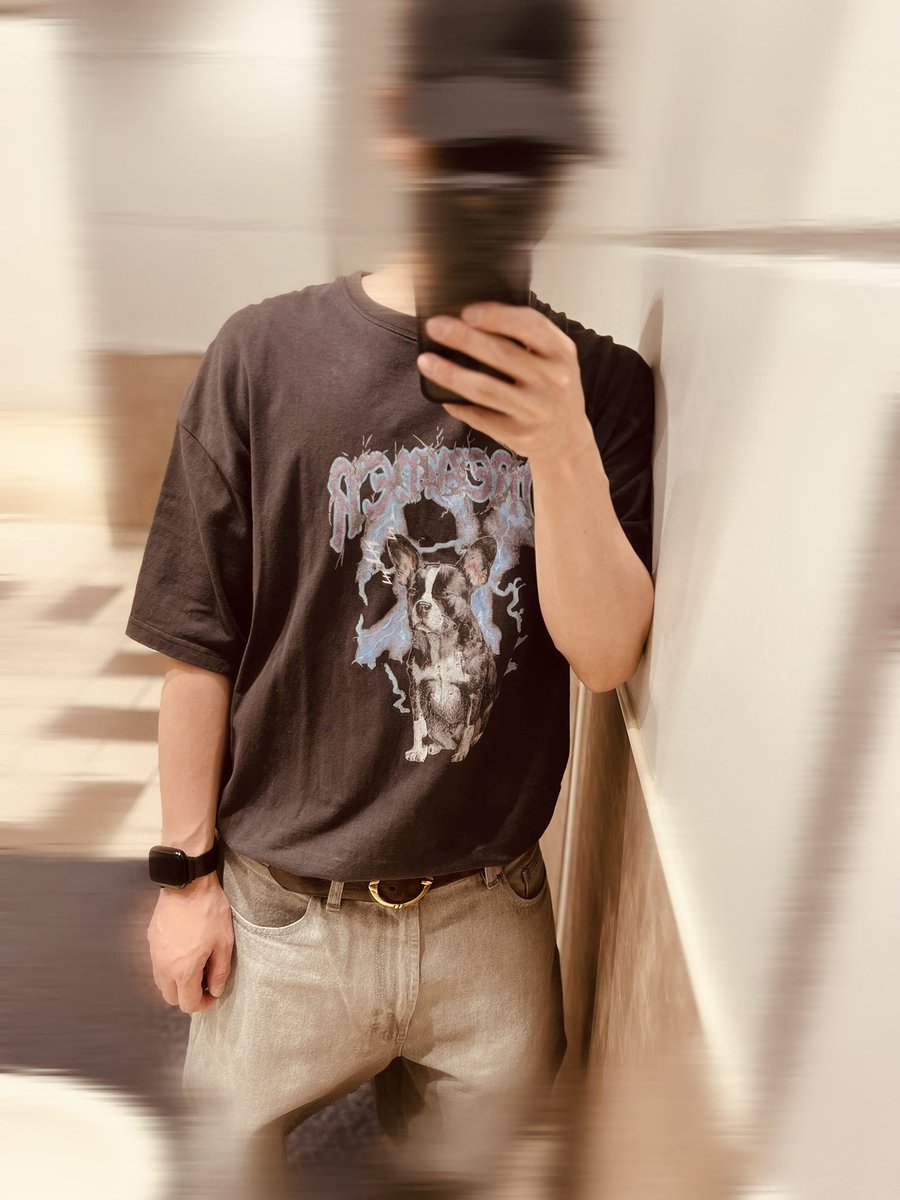 atom0407t's tweet photo. お店の開店時間に合わせてショッピング🛍️

（こんな投稿もありかな😉） https://t.co/Sz6i5B9gu2