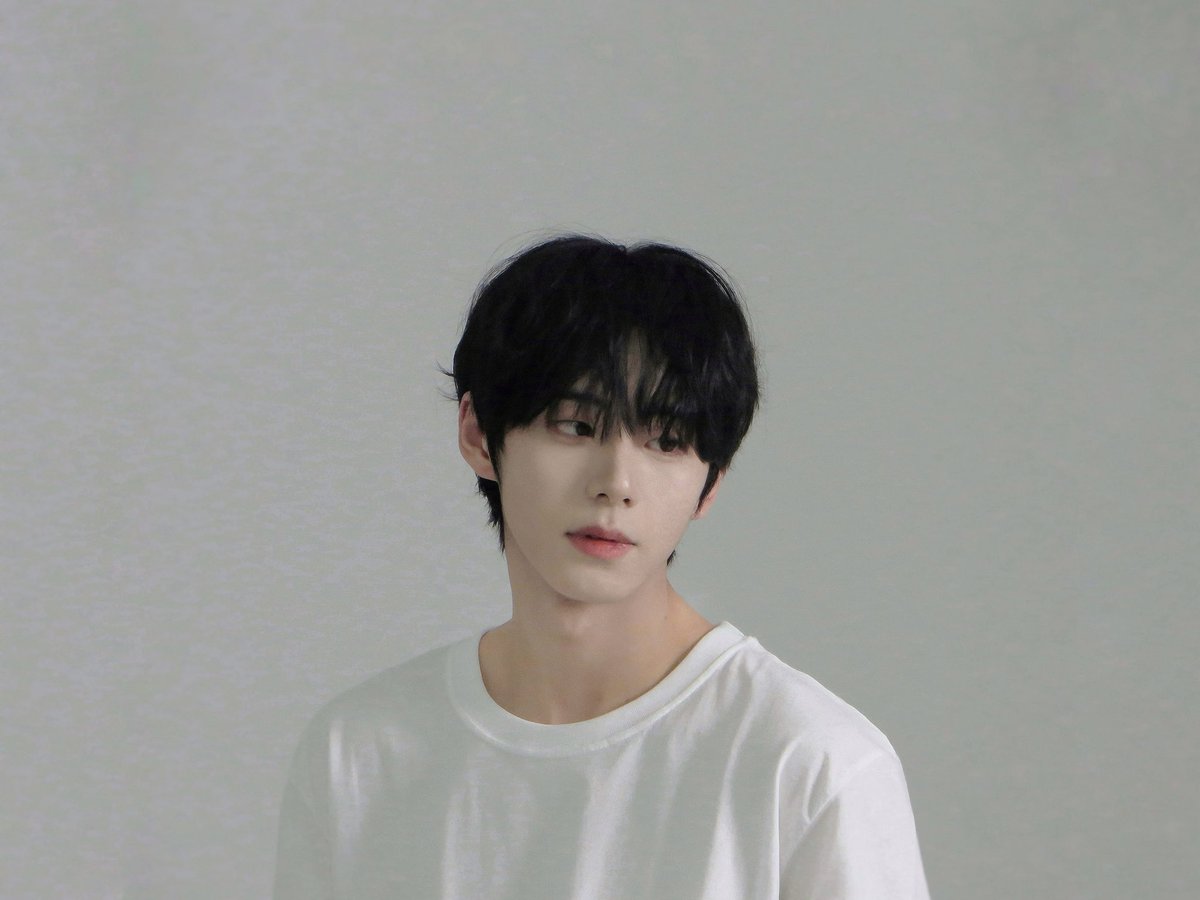즐거운 주말 시-작 !

#AHOF #아홉
#JEONGWOO #서정우