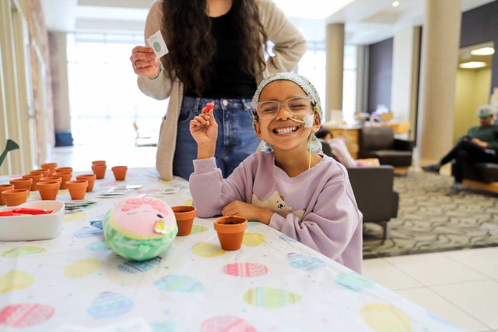 CancerProtons's tweet photo. SPRING FUN!!! Today, 5-year-old Melanie received a bag full of Easter delights, and enjoyed planting some lavender. Our adult patients enjoyed the mini plants as well! Happy Spring and Easter to everyone from California Protons. #protontherapy #caprotons #happyeaster #happyspring https://t.co/pJ1WlLwmvm