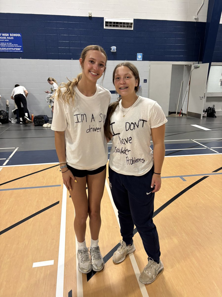 WEGO_Softball's tweet photo. The ‘White Lies’ practice did not disappoint! https://t.co/FaU0UB0WXk