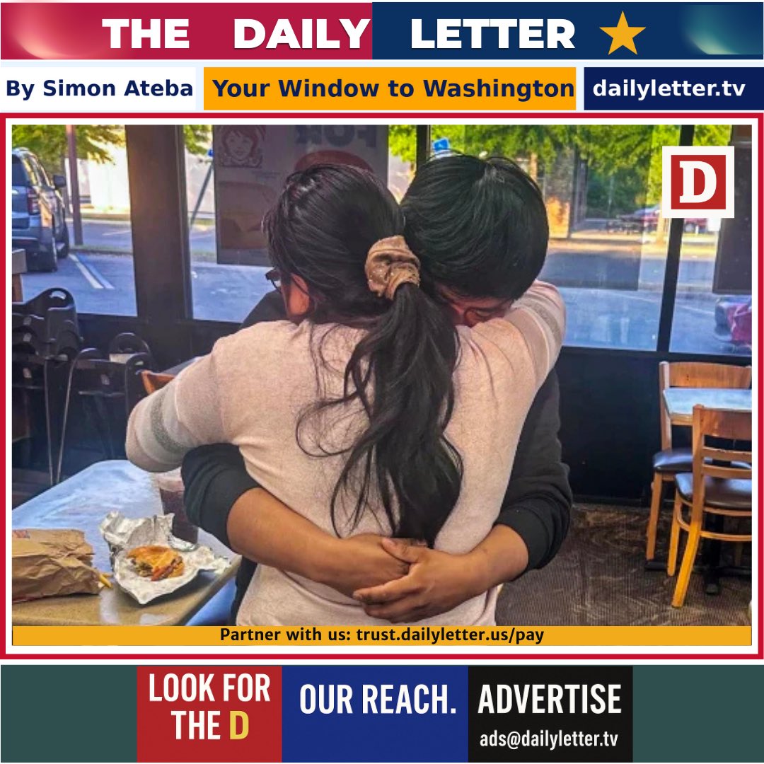 simonateba's tweet image. BREAKING: U.S. Citizen Wrongfully Detained Under Florida Immigration Law Has Been Released
Juan Carlos Lopez-Gomez, a 20-year-old American citizen born in Georgia, was released after being detained for nearly 24 hours at the request of U.S. immigration authorities in Florida —…