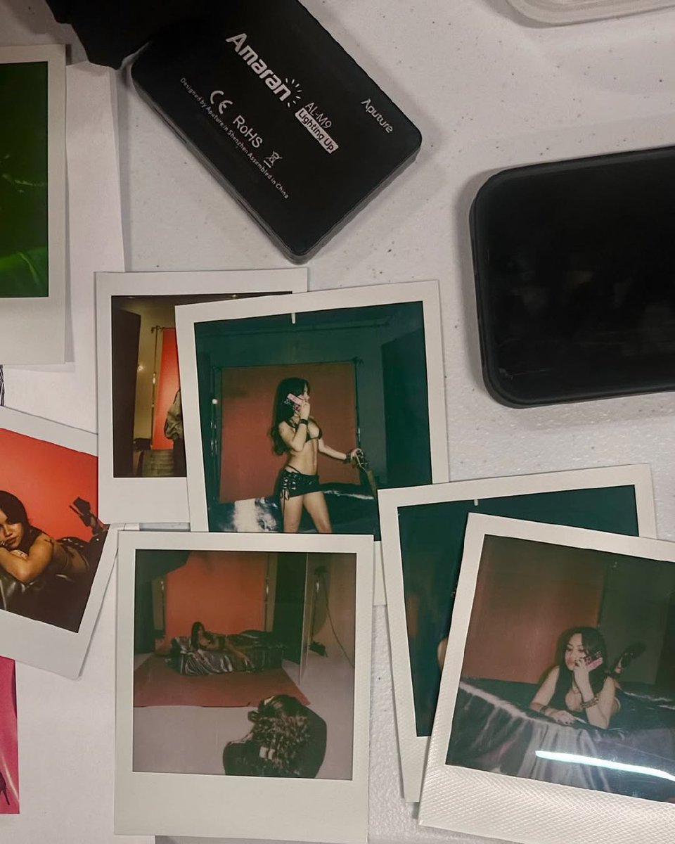 ☆ he's not as cool as me