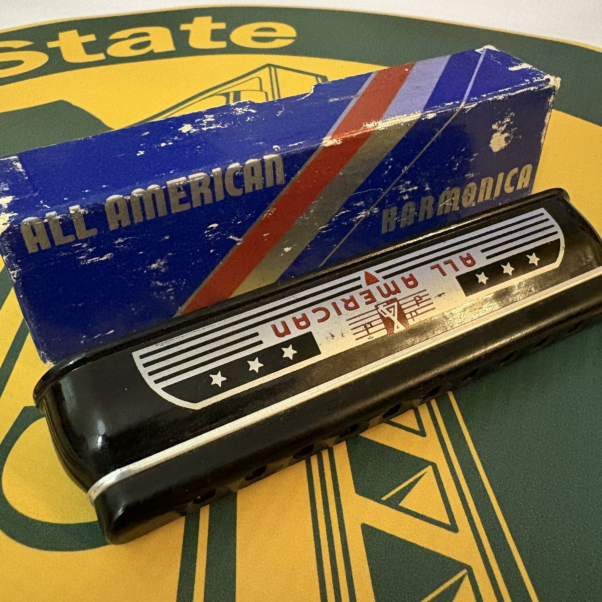NJHarmonica's tweet photo. Happy National Harmonica Day from the Garden State Harmonica Club!
#harmonica #harmonicas #harmonicaclub #gardenstateharmonicaclub #newjersey #music #tremoloharmonica #diatonicharmonica #chromaticharmonica #nationalharmonicaday https://t.co/JGK7U6hNwB