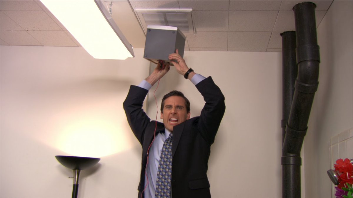 sapillopillo's tweet photo. para mí, el capítulo más infravalorado de The Office es de lejos "Cafe Disco". por favor, cada vez que lo veo es una inyección de serotonina https://t.co/00KXOoJtwV