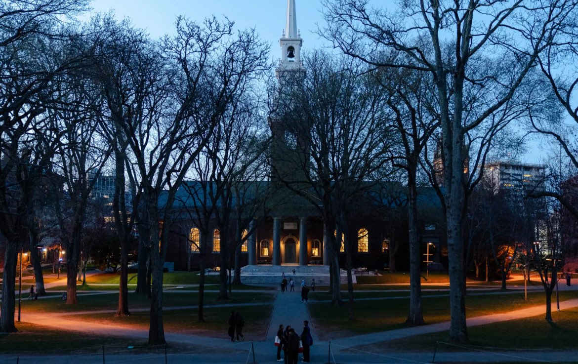 NEWS 

The letter that Harvard University received from the Trump administration last Friday, which set off a public battle between the university and the administration, was sent by mistake and was not authorized.

Now, the Trump administration is standing by the letter because