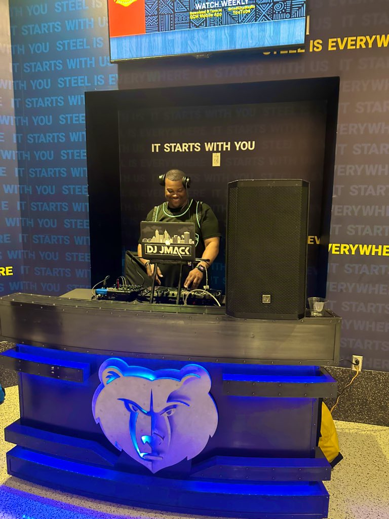 memfizzg's tweet image. get the win @memgrizz #PlayInTournament