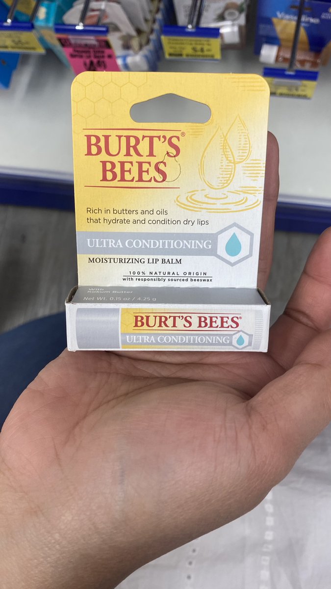 temengonser's tweet photo. jastip lipcare lipbalm dari australia gesss cintai bibirmu pakai lipbalm tiap hariii yuhuuu cocok buat kado juga nih https://t.co/o4r4sWc8yn