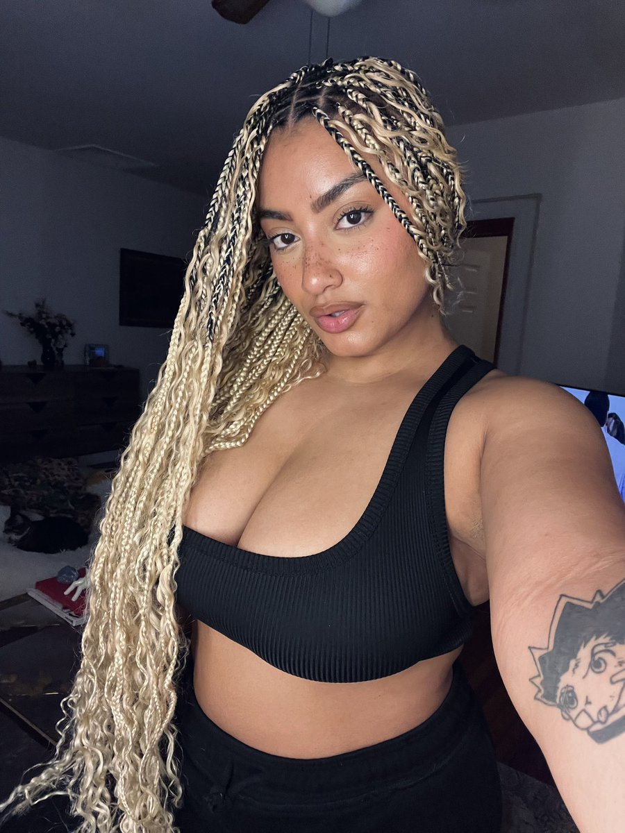 curlygardens's tweet image. Gardenia Targaryen