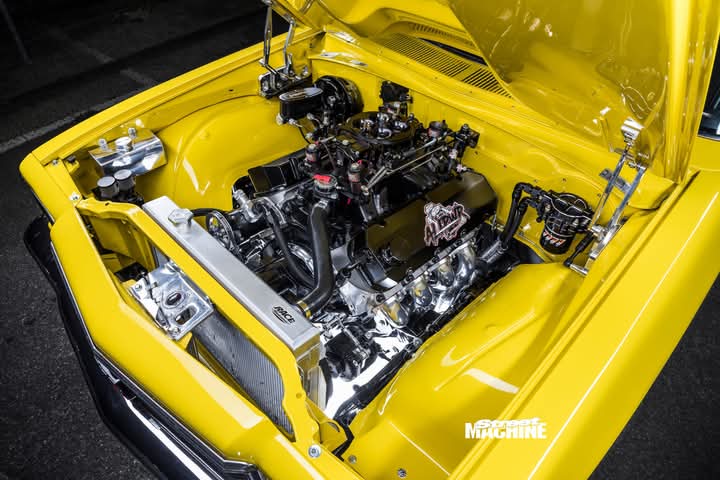 1050HP nempel di mobil tahun 75 😬