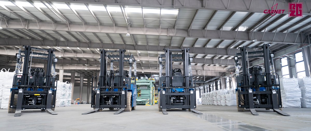 OneGarnetGroup's tweet photo. In pursuit of reducing carbon emissions, enhancing the workplace environment, and minimizing long-term equipment maintenance costs, we have procured eight state-of-the-art electric forklifts as replacements for traditional internal combustion forklifts. https://t.co/YTNYLvsDVc