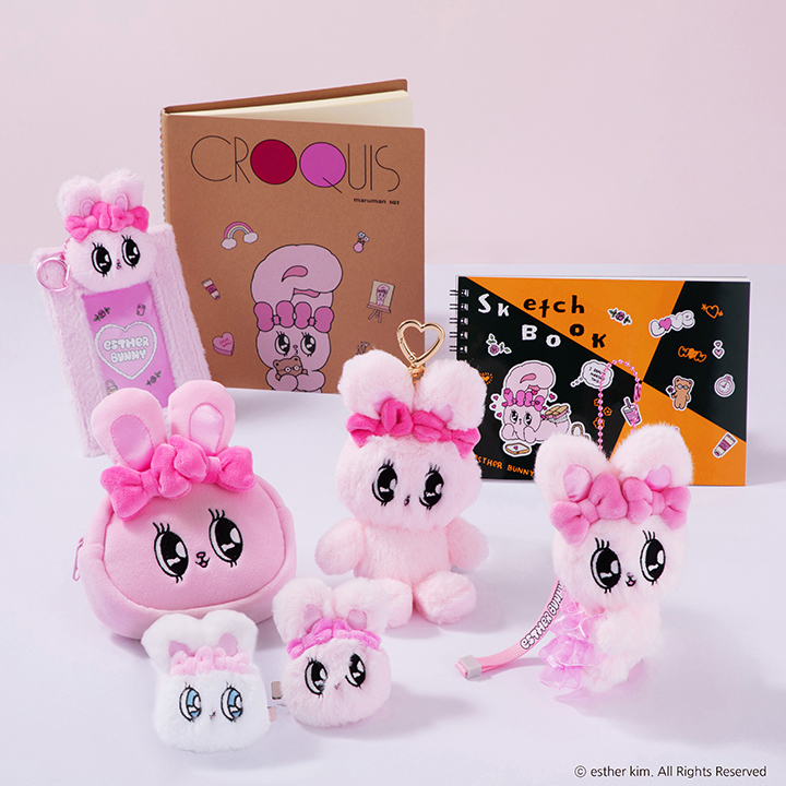 人気キャラクター「ESTHER BUNNY(エスターバニー)」のマスコット、ヘア