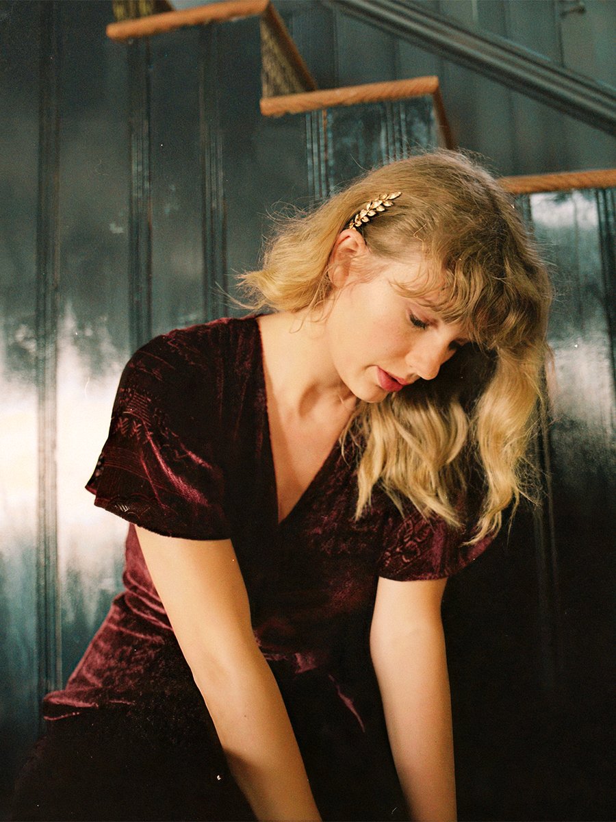 Taylor Swift in 4k tweet media