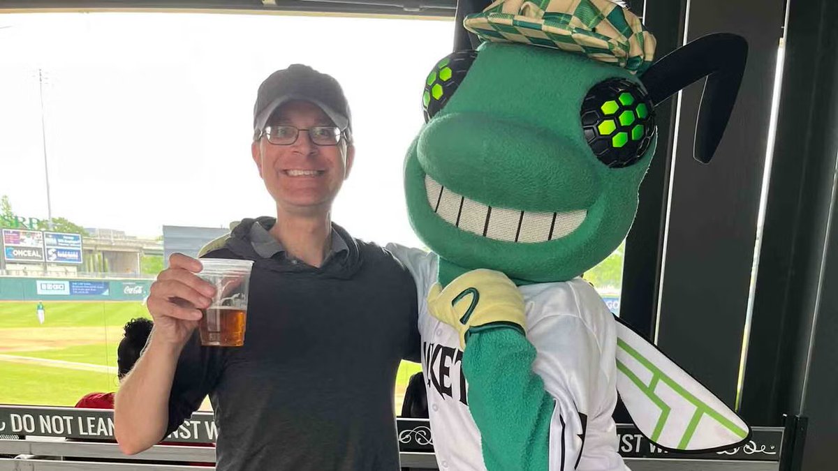 EurekaEarthPlus's tweet image. ‘The tournament was how I’d come to town, and I bunked an extra night when I saw that at home on Tuesday morning were the Augusta Green Jackets, the Single-A team of the Atlanta Braves’ ~ @nickpia ⤵️

golf.com/news/rorys-dau…