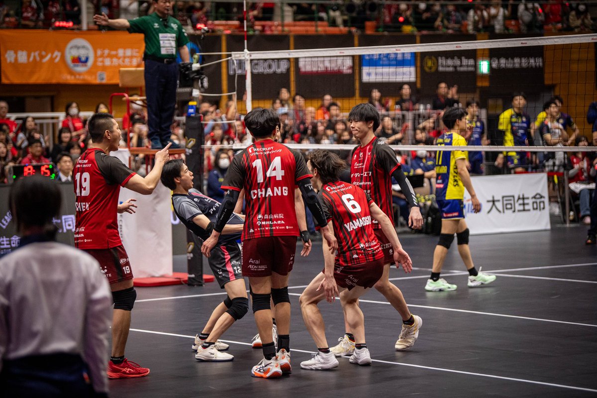 voreas_official's tweet photo. 【🐺Match Photo①📸】
2025.4.12-13
リクルートスタッフィング presents 
11rd HOME GAME🏟️

photographer：@kazuramp 📸

#ヴォレアス北海道
#旭川 https://t.co/5BZv8eqa6o