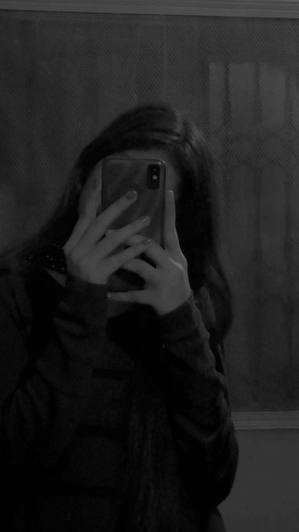 miss_mukku123's tweet photo. "Mirror mein bas tasveer nahi, confidence bhi reflect hota hai."🌞⭐

#MirrorSelfie #ConfidenceGameStrong
#NCTWISH #Superman #Retro #WrestleMania #LISA #ค่าไฟแพง #Trump #DiorDesignerofDreams #RCBvPBKS https://t.co/2VvMBffYgR