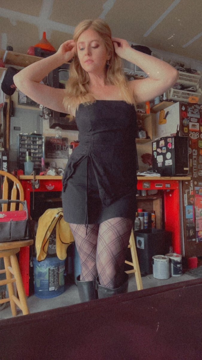 Godlizzah tweet media