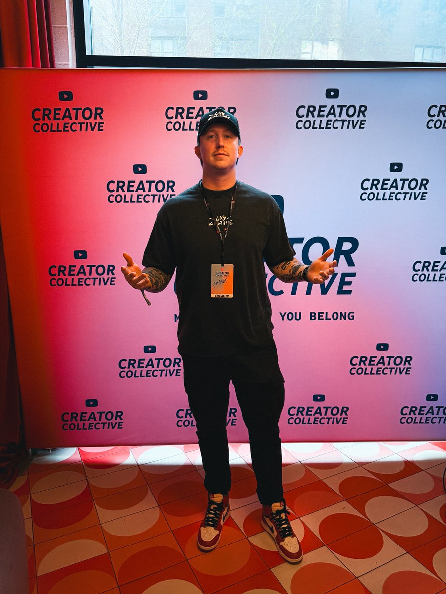 JHawkShoots's tweet photo. YouTube creator event tn🤘🏻

Started posting on YT about 6 years ago just for fun - it’s crazy to take a look at the journey - &amp; it still feels like we’re just getting warmed up. 🧪🚀

Thanks for having me @YouTubeCreators https://t.co/q7GTEkTSq4