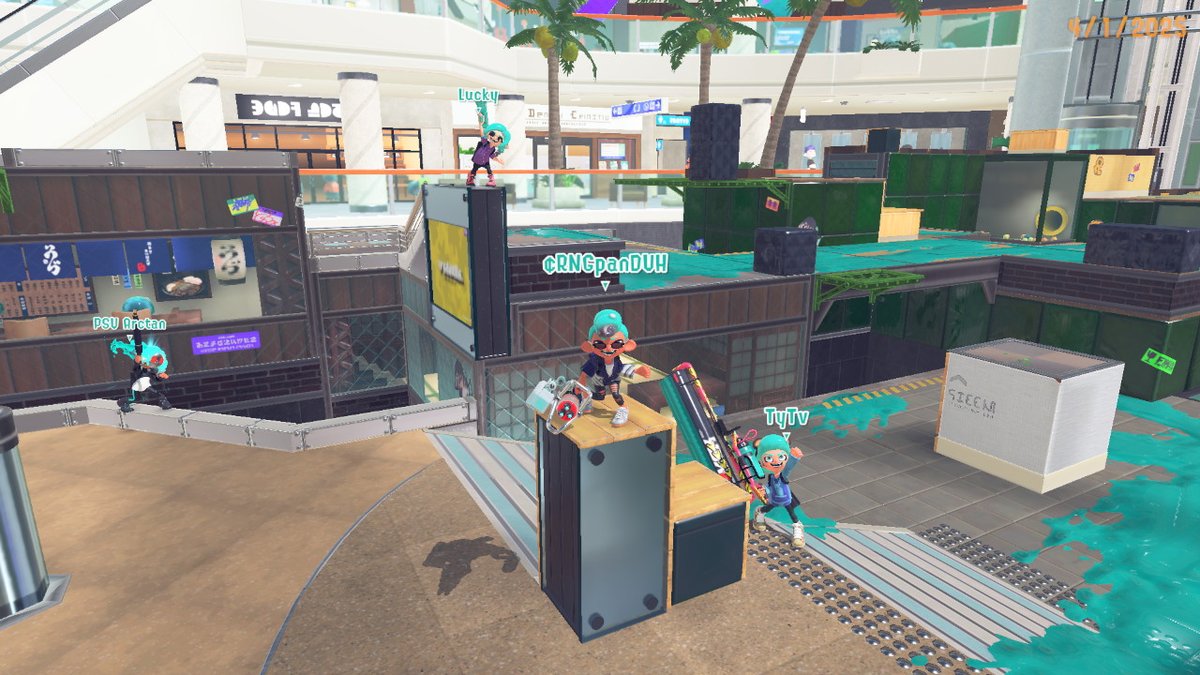 Got 3rd in TST a few weeks ago with these goobers 😄

<a href="/choff_03/">Lucky 🍀</a>; support
<a href="/godzillamaxwell/">Arctan</a>; vUnder &amp; Big Swig
Tytv; dCarbon

#splatoon3 #Esports #tristriketuesday