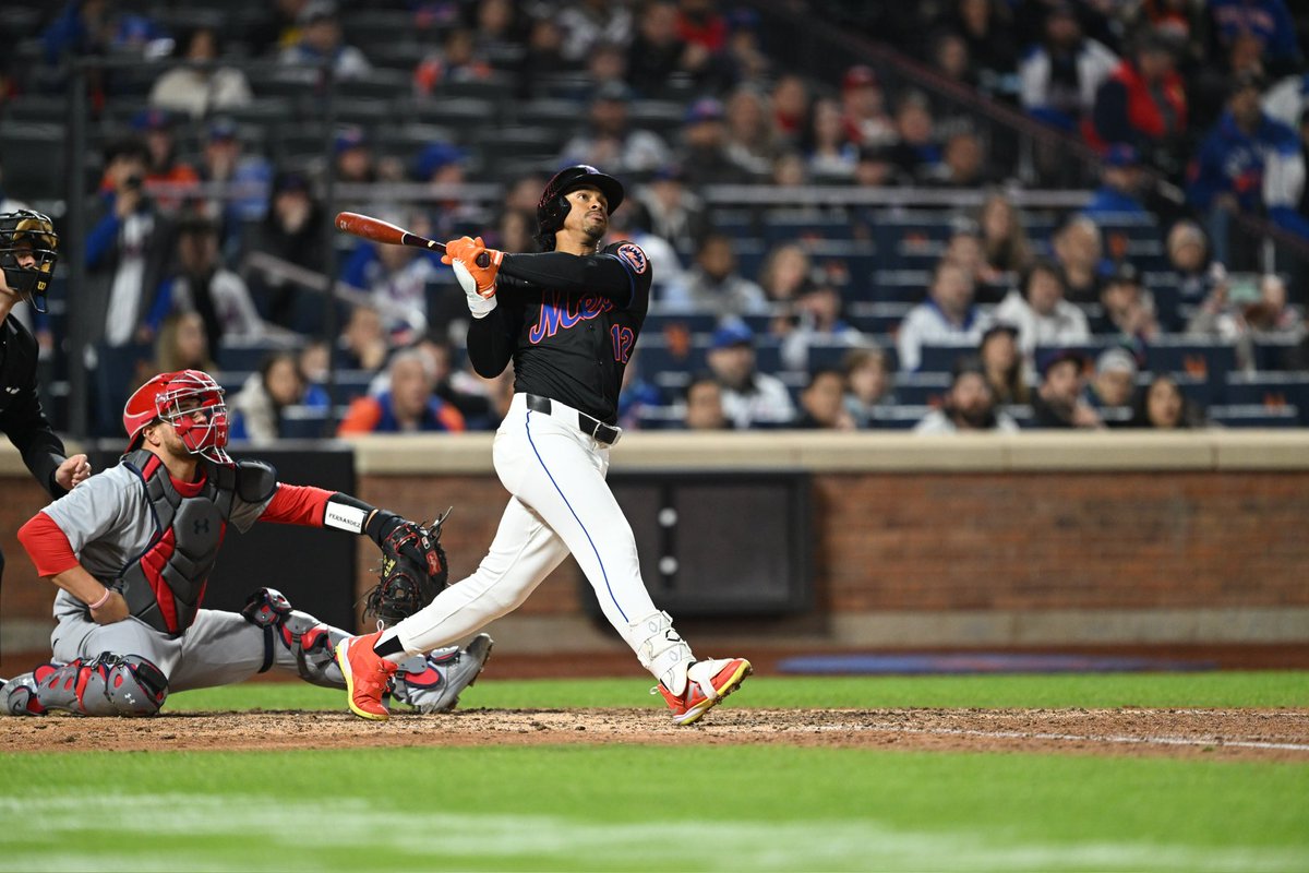 Mets's tweet photo. What a finish at @CitiField 🤩🤩 https://t.co/LV7IxDa2Zx