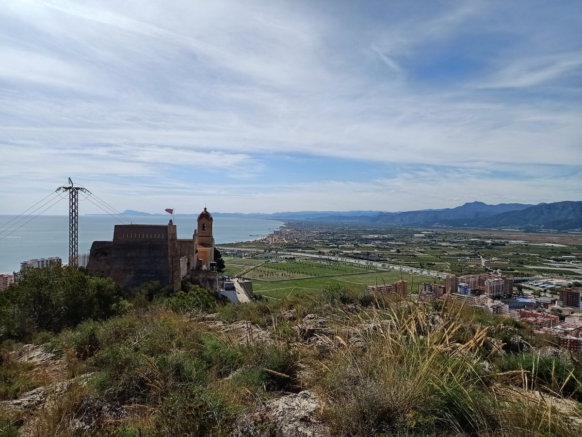 La_gata_bonita's tweet photo. 📸18/4/25🤩vistas del Mediterráneo desde la montaña de Cullera. #Valencia #18Abr #ViernesSanto #SemanaSanta #Pascua2025 #RutaSenderista @AEMET_CValencia @ElTiempoes @meteolivereta @oratgenet @SomosMeteo @Valencia_WX @Tiempo_Valencia @AEMET_Esp @avamet  @1967fct @apuntoratge https://t.co/f0RbE7vbW5
