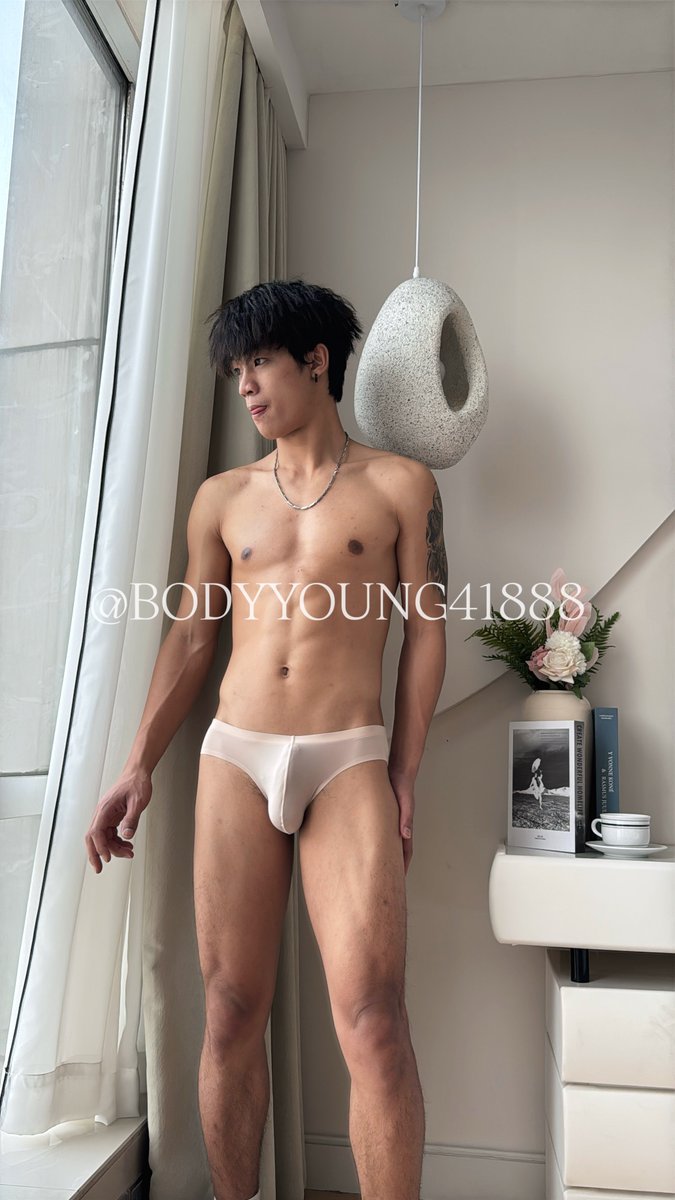 Body Young _青摄 tweet media