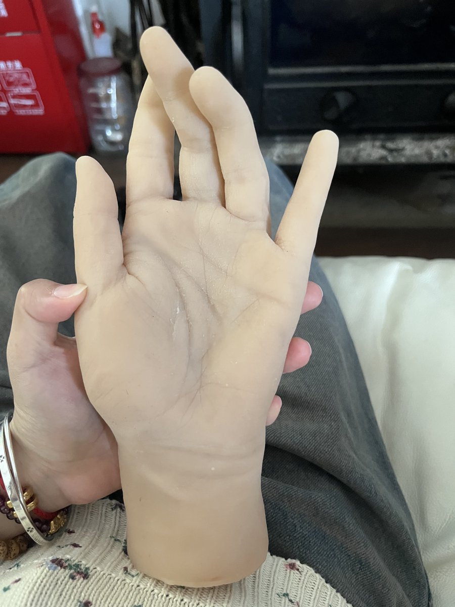 私は　ただ平穏な生活を送りたい