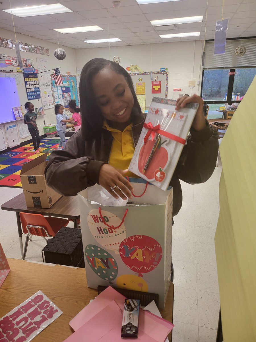 BeverlyDBaldwin's tweet photo. Today was the last day for my student teacher, and she tried to shy away from the camera in order NOT to cry! Lol. She will be missed, but she is off to rejuvenate, renew, restore, and restructure the lives attached to students and their families! ❤️ 😍 https://t.co/DLXO7PvDMQ
