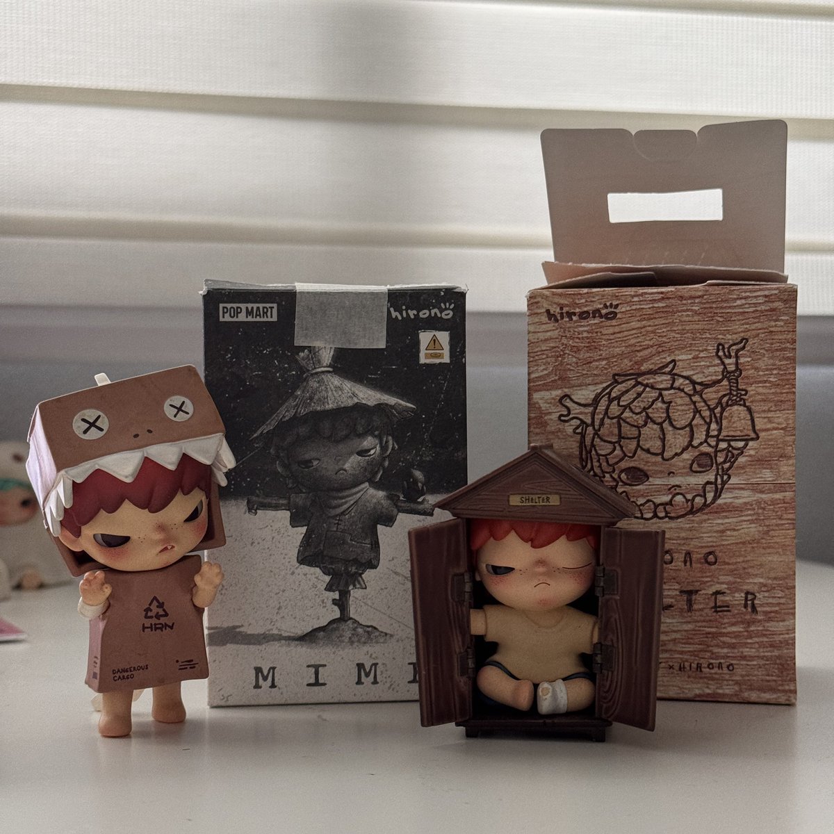 v8rnono's tweet photo. wts lfb hirono set ph 

amnesia (700), guardian (600)
set - 1300

devilry (750), mantel clock (600) 
set - 1350

all hironos with box and card (unsealed foil), can give free pouch ^^ 
prices still negotiable (especially if payo)

loc : pasig https://t.co/nUKKhv7D7W