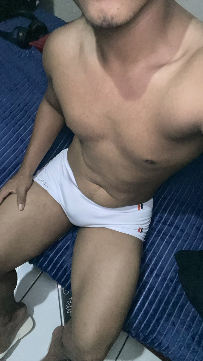 apaixonado pela minha sunga de 20 reais