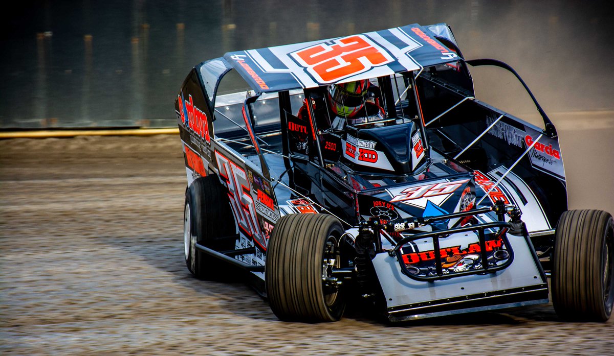 SuperDIRTcar's tweet photo. L.J. Lombardo scores his 2nd career Super DIRTcar Series win in the 60th Anniversary Special at @AS_Speedway! #AS60
CLICK HERE FOR FULL RESULTS: https://t.co/5wxrsIXUew https://t.co/reSWW4zZr5