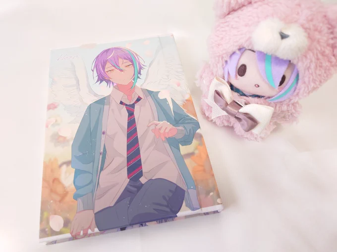 スパコミで頒布予定のイラスト本が届きました 絵本のようにしっかりめの本となってます オールくんのイラスト本です A5サイズ・本文22P・フルカラー BOOTHでも事前予約始まりました