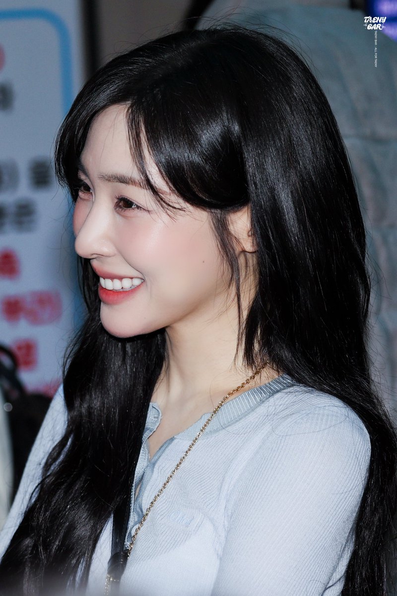 PreciousMmts's tweet photo. ☆₊⁺🐾₊⁺★
 #티파니 #티파니영 #TIFFANYYOUNG @tiffanyyoung https://t.co/bLK2gXp9SW