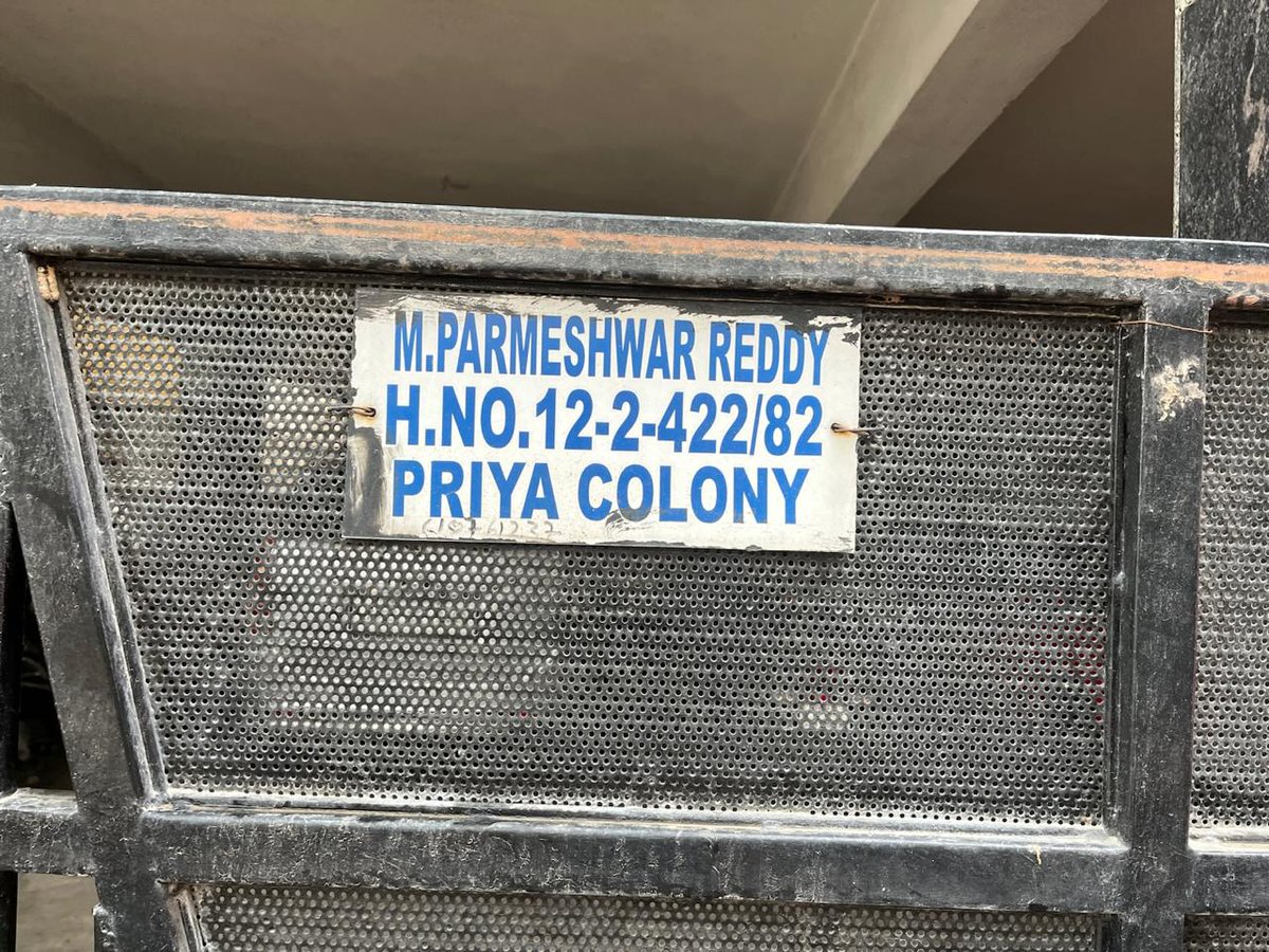 shashank21043's tweet photo. Dear @HMWSSBOnline continues over flow of drain that to infront of home please take the action ASAP https://t.co/PX2f7LttXk