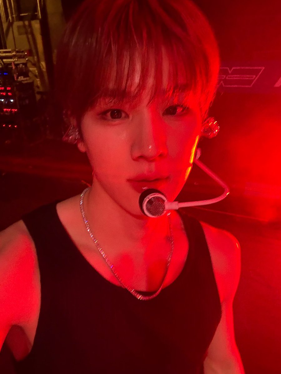 MEMBERS_8TURN's tweet photo. 🎤❤️‍🔥

#8TURN #에잇턴 #エイトターン
#윤성 #YOONSUNG #ユンソン https://t.co/kIHAUYw6HU