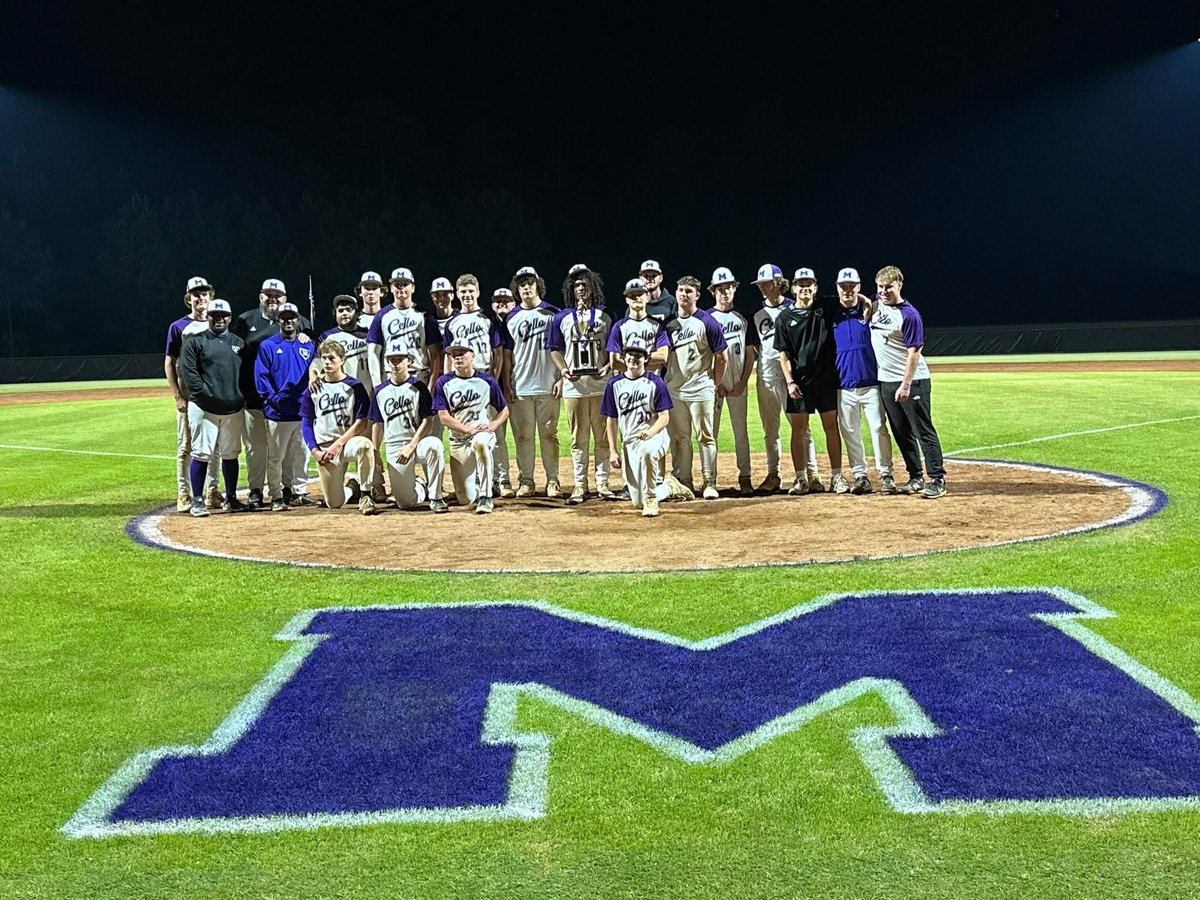 DiamondCanesMHS's tweet photo. Big night in the Cello! Diamond Canes finish out the year 17-12 and 10-5 in region play! 2025 Region Runner-Up!! First Round of playoffs will be in THE CELLO next Friday night!!! Time and Team TBD!

#assumenothing #CaneNation https://t.co/yBqnJs0kC8