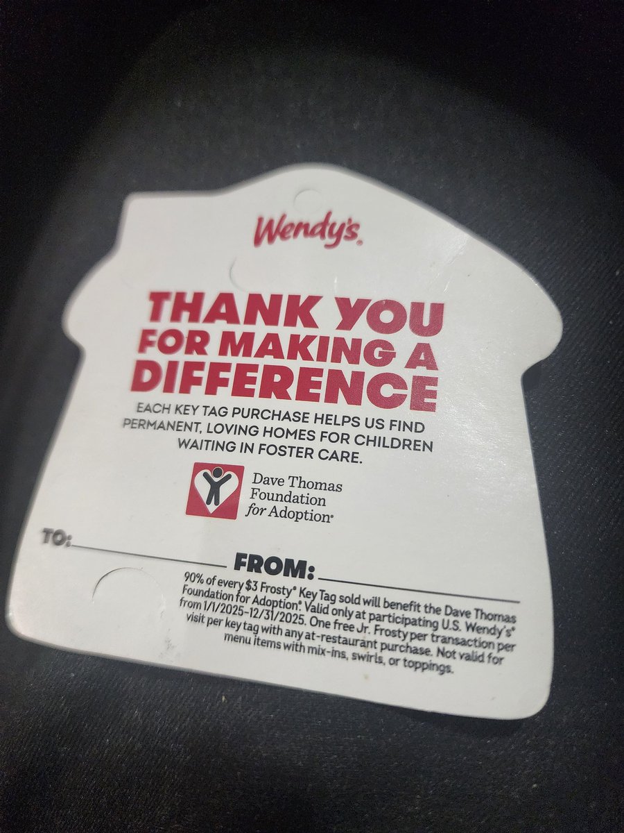 Keeh2os's tweet photo. Just went to @Wendys on Sfld Rd in Allen Park, MI. I ask for a free mini frosty with my order &amp; showed this for it. A guy with a blue turban tells me that @Wendys 'played' me bc I should have a diff keychain than this. I've not had this prob at before. @Wendys please help! https://t.co/ts8Yd5fgEl