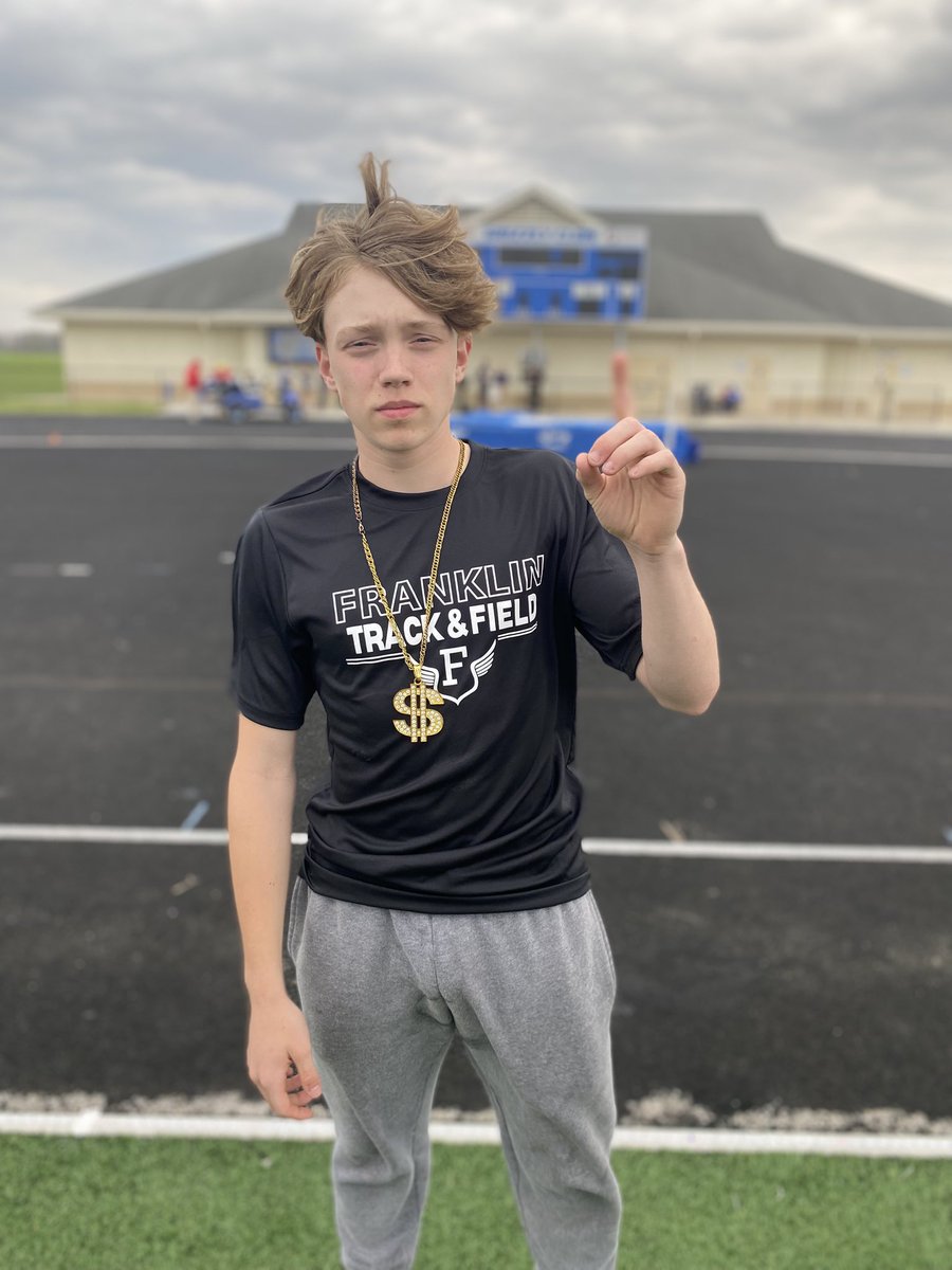 jkowalczyk54's tweet photo. 🚨NEW T&F PR🚨
Corbin Shafer
100m 11.86
Tuesday vs. Martinsville
#PRChain
#ThisIsFranklin
@FCommXCandTrack
@GoGrizzlyCubs https://t.co/aBl4HA3dLu