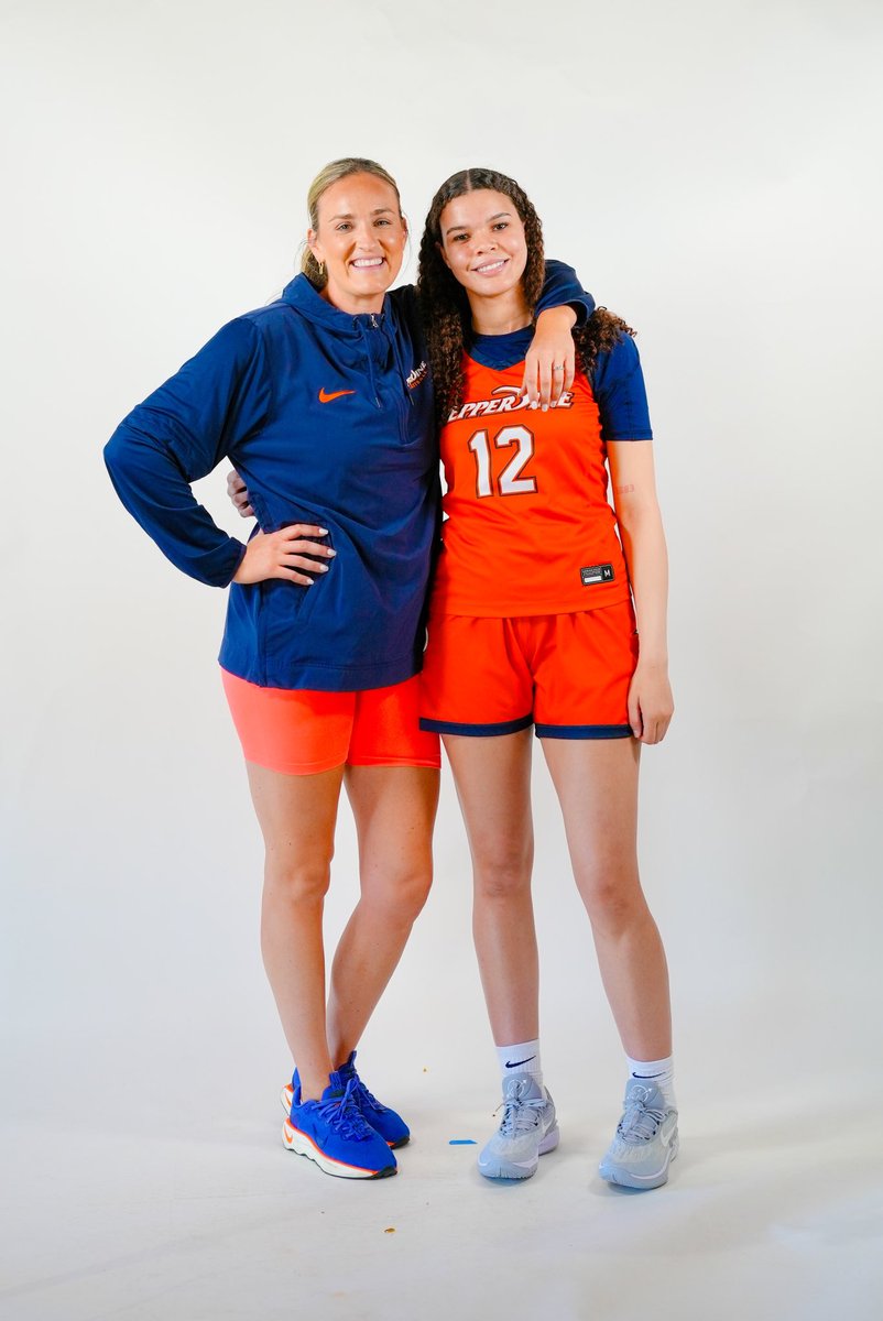 Beyond grateful to get the opportunity to go on an #officalvisit at Pepperdine University <a href="/WavesHoops/">Pepperdine Women’s Basketball</a> Thank you for the amazing visit getting to know the staff and the program  <a href="/coachKTB/">Coach Katie Faulkner</a>!! 
<a href="/Coach_L_Steele/">Landon Steele</a> <a href="/EthanMcIlhargey/">Ethan McIlhargey</a>