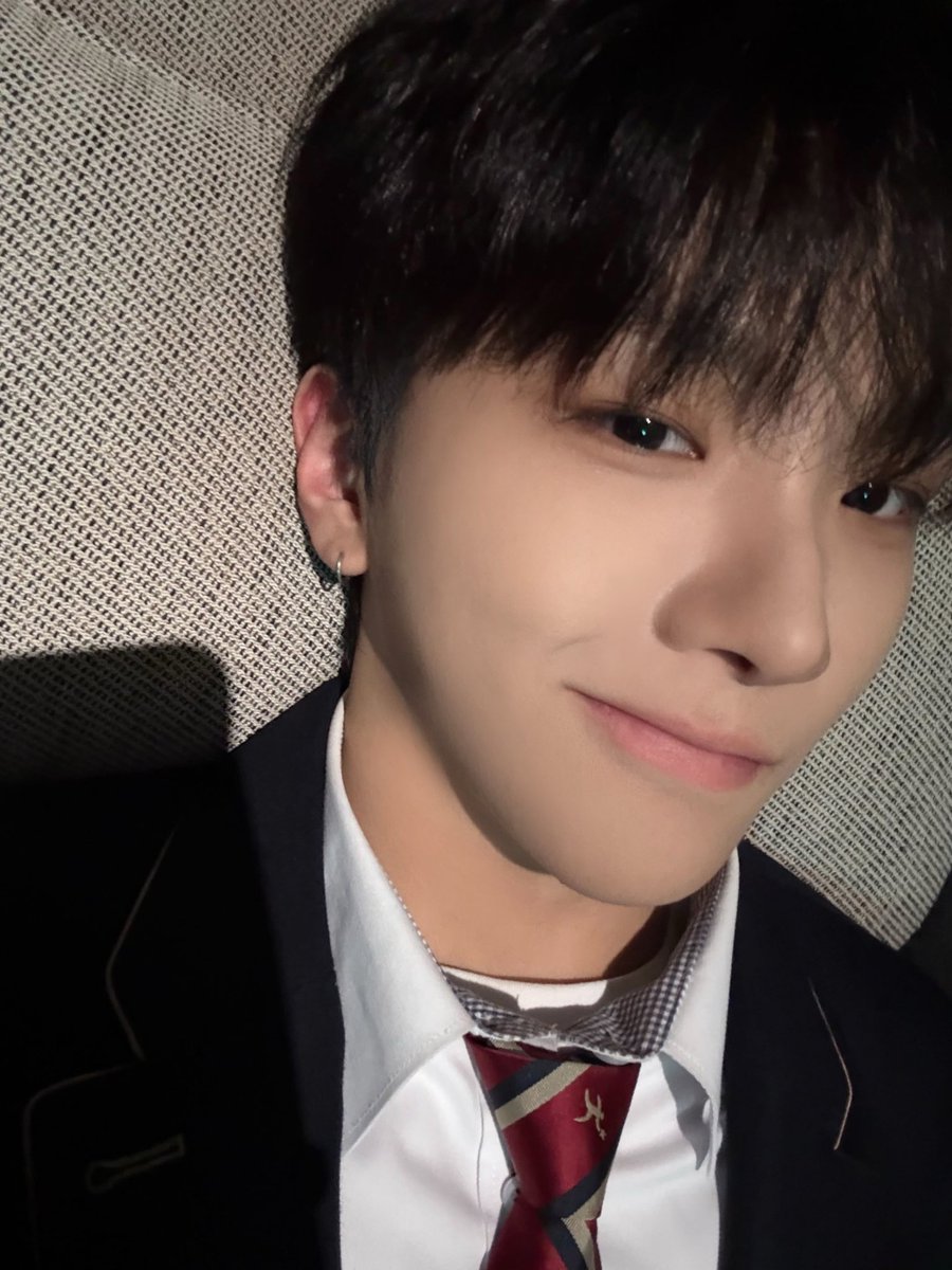 woonioi's tweet photo. 남자아이는 너무 빨리 크는 것 같슴다… https://t.co/28BebMy0M9