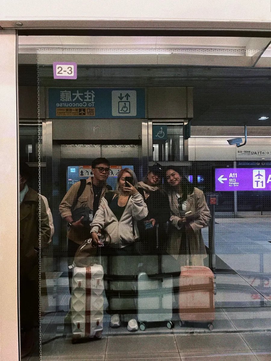 mintaehao's tweet photo. The chance to travel with your people 🦋 

[as someone who's used to and enjoys solo travel, this was not bad at all] https://t.co/punY4fosoB