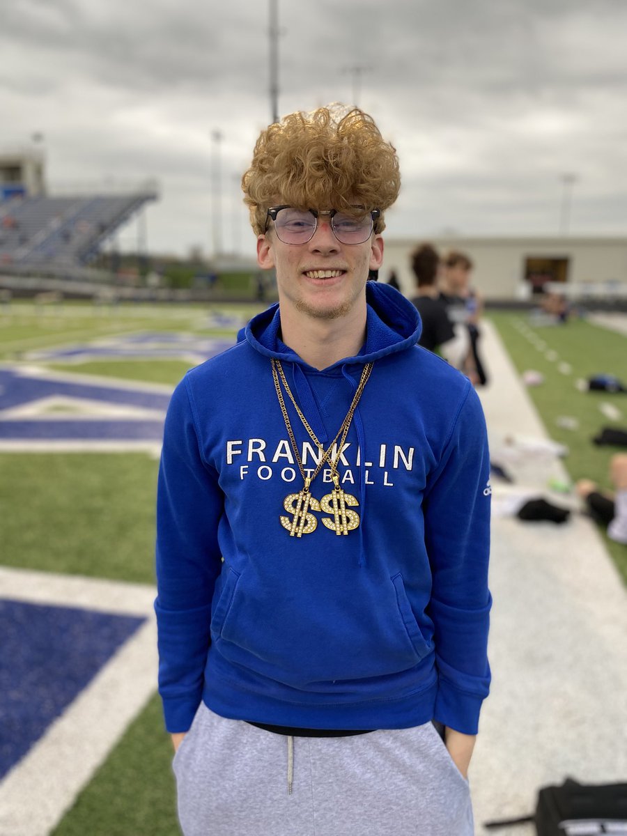 jkowalczyk54's tweet photo. 🚨NEW T&F PR🚨
Kelvin English
110 HH 18.79 - 300m IH 50.57
Tuesday vs. Martinsville
#PRChain
#ThisIsFranklin
@FCommXCandTrack
@GoGrizzlyCubs https://t.co/fRdr23JyQ4