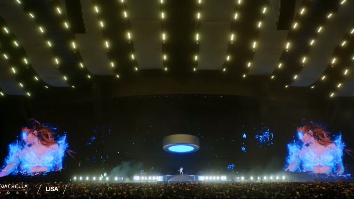 myjlouis's tweet photo. ชุดนี้ก็ยังคงเป็นที่หนึ่งในใจนี่สุดๆอะ สวยน่ารักแต่เซ็กซี่มากกก แล้วดูดีเทลชุดหน้างานมีปสงไฟเล็กๆออกมาจากชุดคือโคตรสวยเลย นางฟ้านางสวรรค์เวอร์ ชุดตะโกนออกมาว่าโคตรลิซ่าาา 🫠💖

ROCKSTAR LISA COACHELLA
#LISACHELLA #Coachella2025 https://t.co/QJt2eHfrCn