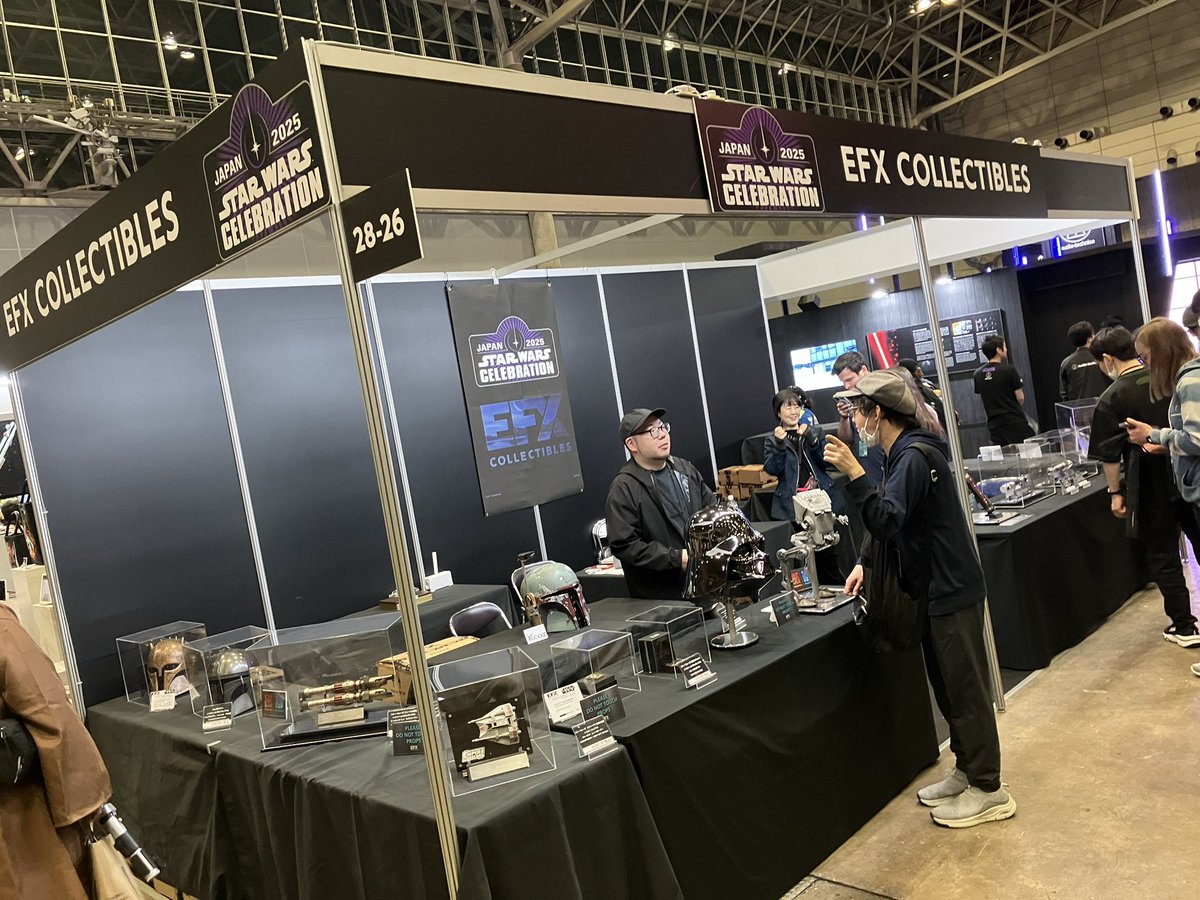 スター・ウォーズ セレブレーションジャパン2日目‼️

EFX collectibles ブースでは『#スターウォーズ』シリーズのレプリカアイテムが販売中。
"AT-ST"のスケールレプリカや"カイロ・レンのライトセーバー"など新商品のサンプル展示も行っています✨ 

ご来場の際はぜひお立ち寄りください‼️
#SWCJ