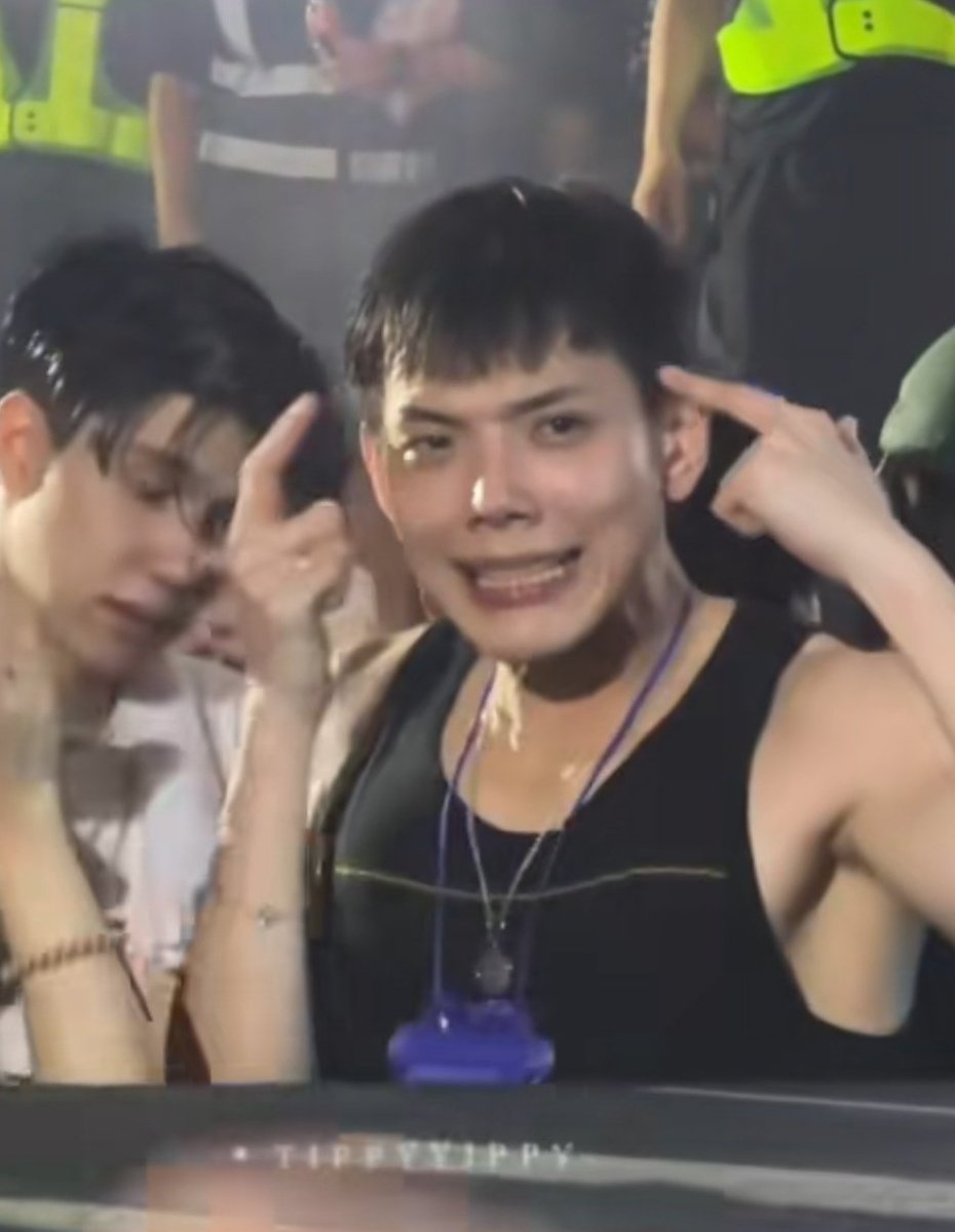 justmato_9716's tweet photo. สงกรานต์ที่ผ่านมา เต้าหู้ขาววีนโดนเส้นกูสุด 😂

#ต้าห์อู๋ #DOAU #oueiija https://t.co/jRwEdEnXa0